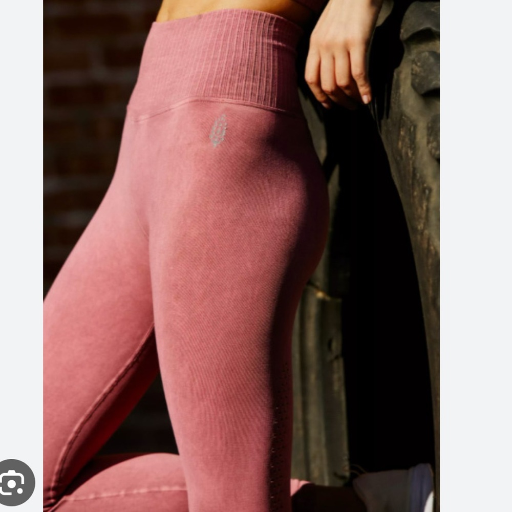 Good Karma FP movement leggings